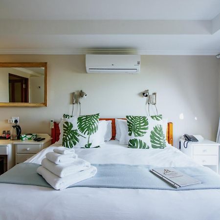 Blaauw Village Guest House Bloubergstrand Dış mekan fotoğraf