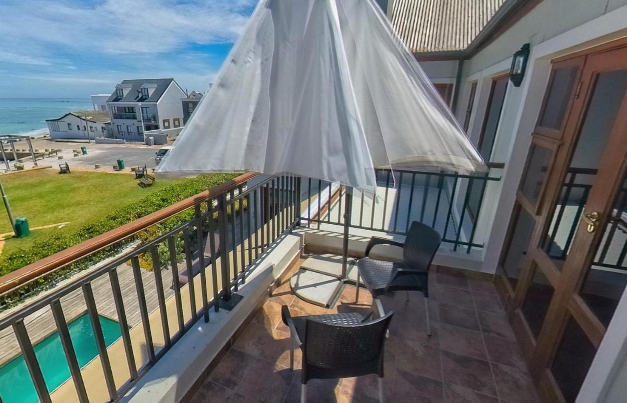 Blaauw Village Guest House Bloubergstrand Dış mekan fotoğraf