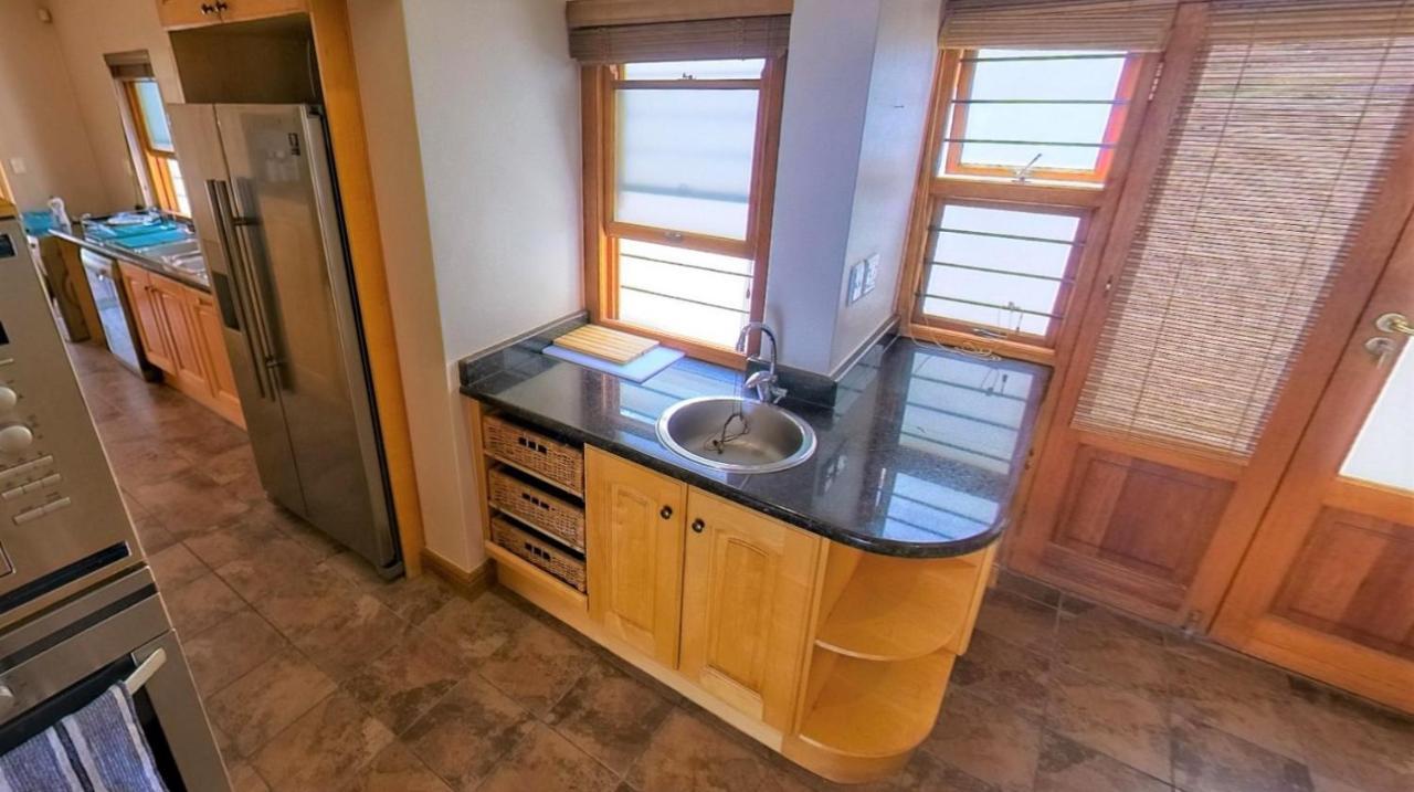 Blaauw Village Guest House Bloubergstrand Dış mekan fotoğraf